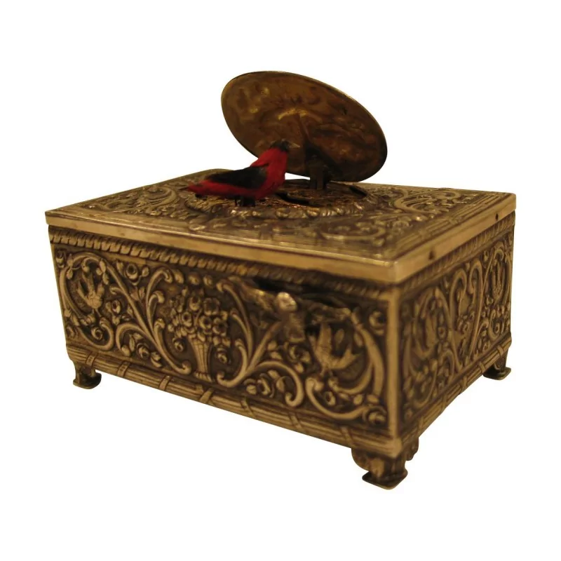 Boîte oiseau siffleur en argent 800 ciselé. Epoque fin 19ème - Moinat - Argenterie