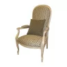 Voltaire armchair in mother-of-pearl painted wood with wheels, … - Moinat - Armchairs