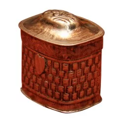 Boîte rectangulaire en argent ciselé. (27gr). Hollande, 19ème