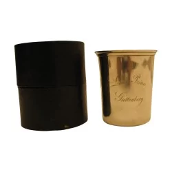 Gobelet en argent avec son écrin avec inscription " Lina