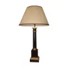 Lampe aus weinrotem und goldenem Holz mit Lampenschirm - Moinat - Tischlampen