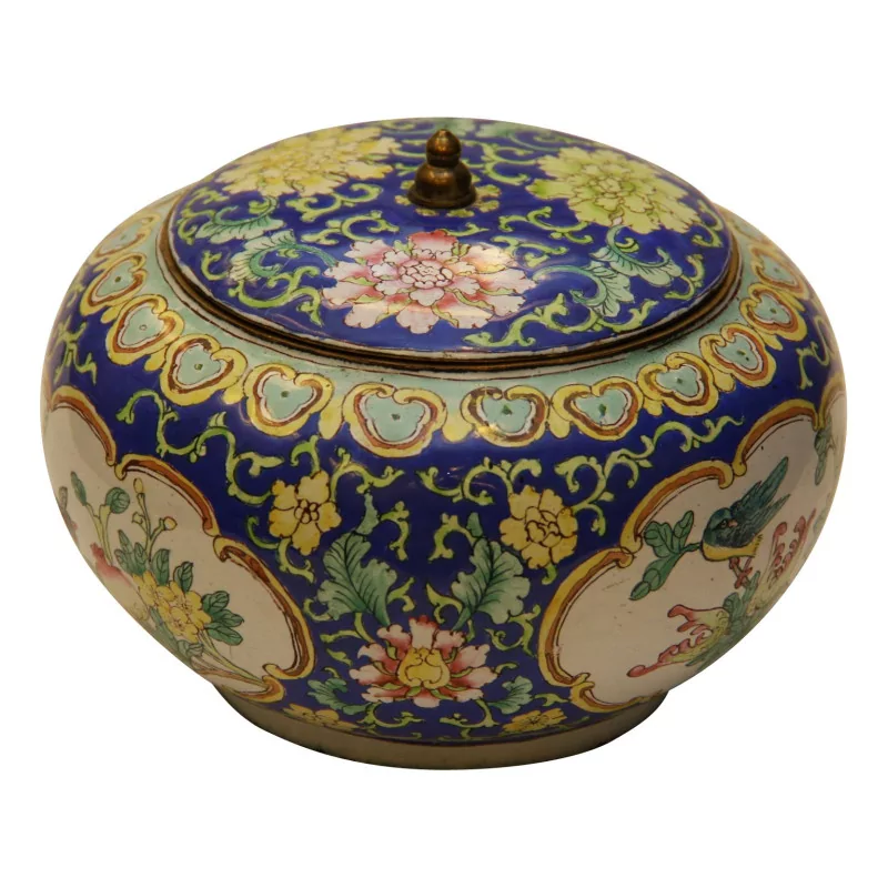 铜质珐琅盒，带盖，花卉装饰。 …… - Moinat - 箱, 瓮, 花瓶