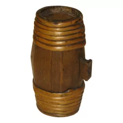 Small liquor barrel in light wood. Period late 19th, early …