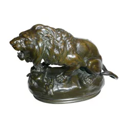 Bronze „Löwe verschlingt ein Reh“ von Antoine - Louis Barye, …