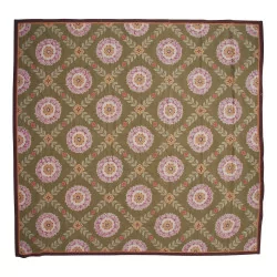 块 Aubusson 羊毛设计 0042 地毯。颜色：棕色、绿色……