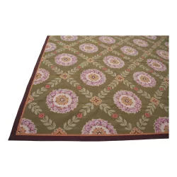 块 Aubusson 羊毛设计 0042 地毯。颜色：棕色、绿色……