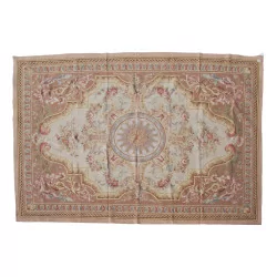 块 Aubusson 羊毛设计 0055 地毯。颜色：米色、棕色……