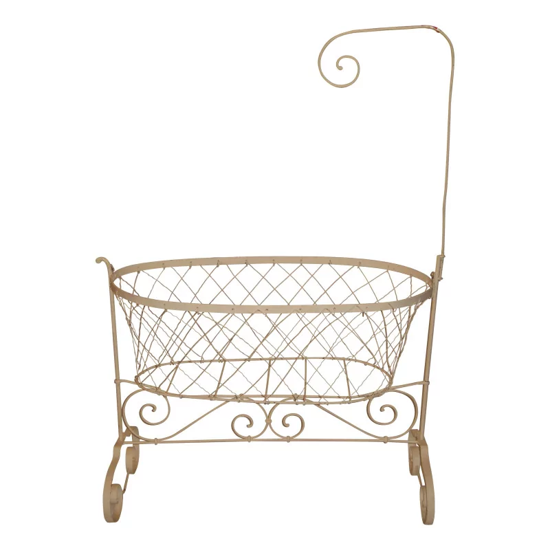 Cradle in white wrought iron. Period: 20th century. - Moinat - Bed frames