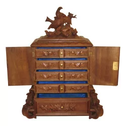 个 Brienz “Les Cailles” 木柜或珠宝盒……