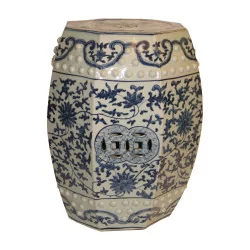 Tabouret octogonal chinois “Feuilles de Lotus” en porcelaine …