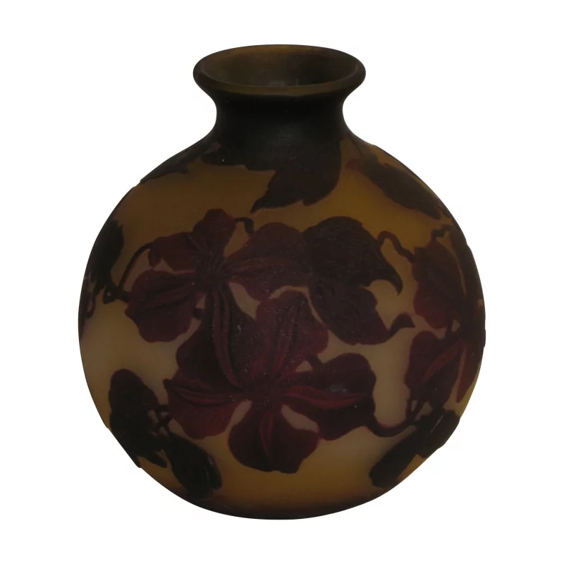 Vase de Muller Frères, avec fond jaune et fleurs rouge … - Moinat - Boites, Urnes, Vases