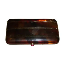 Small tortoiseshell box with gold threads and ruby button, in