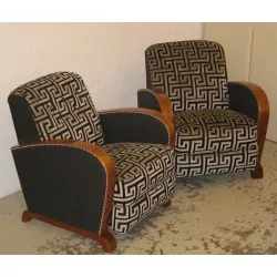 Paar Art-Deco-Sessel in Nussbaum, mit Stoff bezogen …