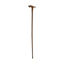 根紫杉手杖，带手柄和灵活的金属杆……
