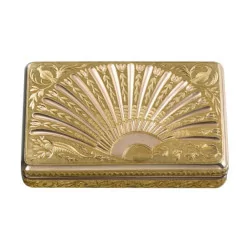 rectangular gold snuff box with fan decor. …