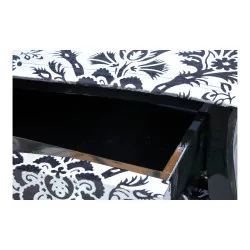 Kommode im Stil Louis XV, 3 glänzend schwarz lackierte Schubladen, …