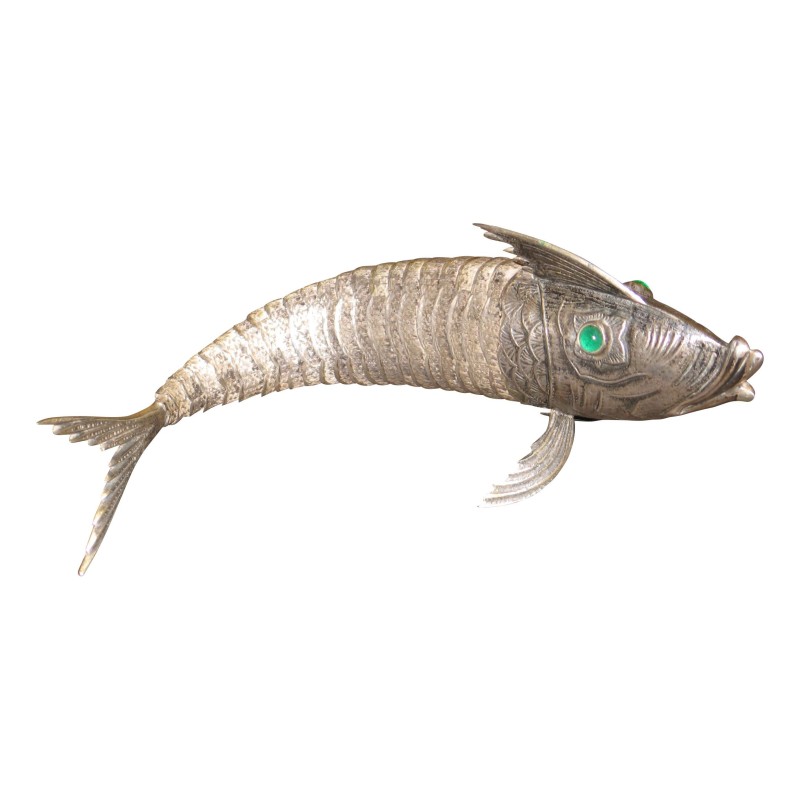 Fish in 915 silver with green eyes. Period: end of … - Moinat - Silverware Fish in 915 silver with green eyes. Period: end of … - Moinat - Silverware