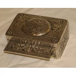Boîte oiseau siffleur en argent 800 ciselé. Epoque : fin 19ème