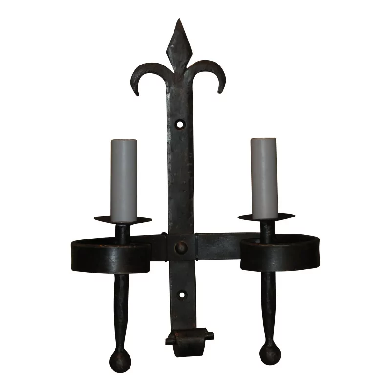 wrought iron wall lamp with 2 lights (model) electrified with … - Moinat - Wall lights, Sconces