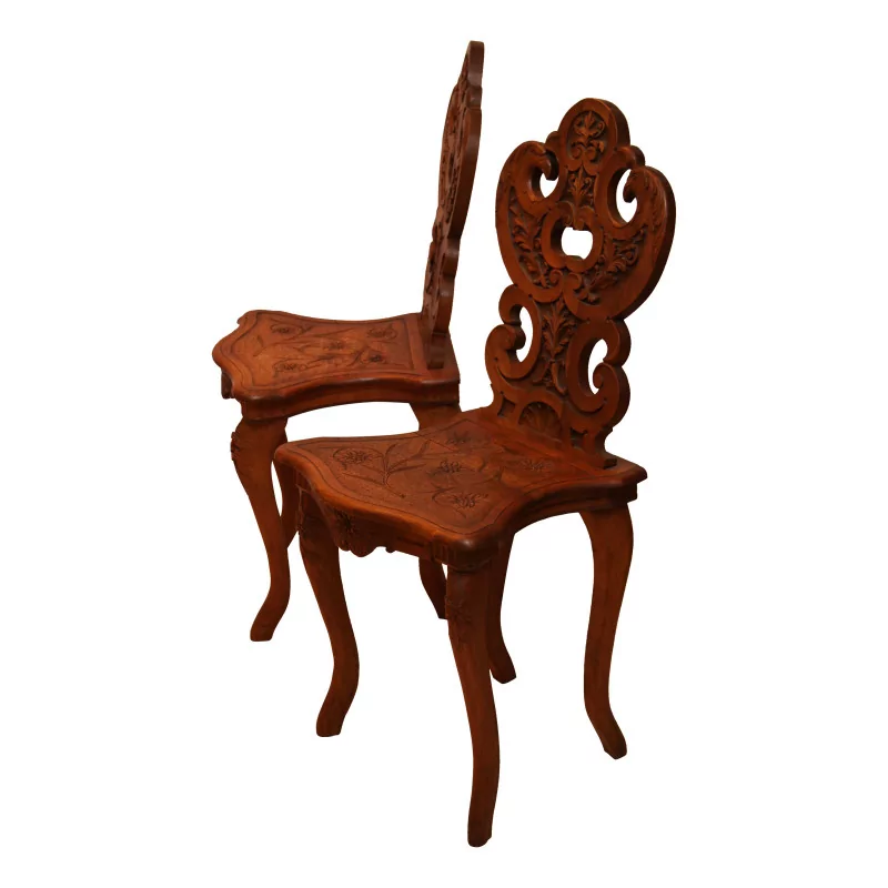 Pair of Brienz chairs in carved wood. Period: 19th … - Moinat - VE2022/1