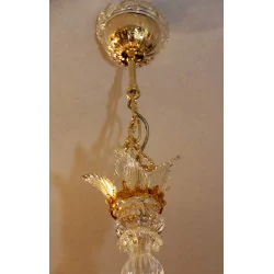 盏带 6 盏灯的 Murano 玻璃吊灯。