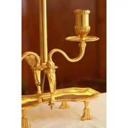 Bouillotte-Lampe aus vergoldeter Bronze mit burgunderrotem Lampenschirm …