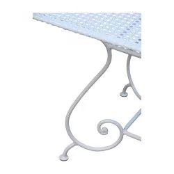 Table ovale modèle Vufflens en fer forgé avec plateau en tôle