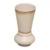 Vase en opaline blanche. 19ème siècle - Moinat - Opaline