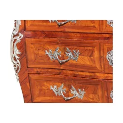 Commode “tombeau” plaquage marqueterie bois de rose, montée …