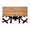 Стол мясника с деревянной столешницей, стоящей с центром в … - Moinat - Обеденные столы