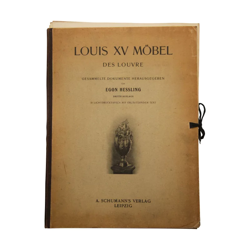 Buch „Louis XV Möbel“ von Egon Heßling. - Moinat - Dekorationszubehör