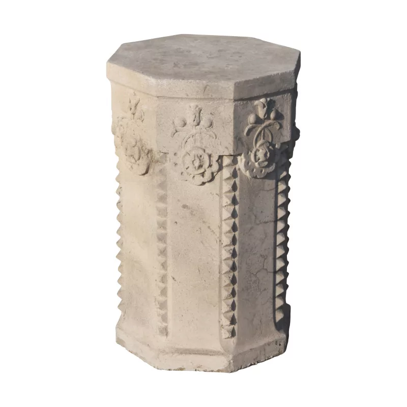 Octagonal column (large model) in neo-Gothic style, in - Moinat - Urns, Vases