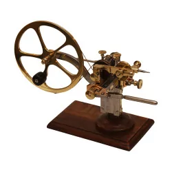 Machine à arrondir, tour d'horloger en bronze nettoyé avec …