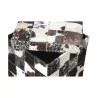 foldable pouf-chest in cowhide, black “checkerboard” effect … - Moinat - Stools, Benches, Pouffes