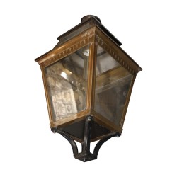 Lanterne extérieure en laiton et fer forgé, electrifiée.