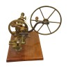 Uhrmacher-Drehmaschine, Rundmaschine aus Messing. - Moinat - Dekorationszubehör