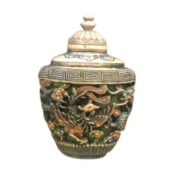 ivory snuff box carved with phoenixes, China, early 20th c.