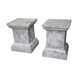 Pair of white Carrara marble pedestals, patinated, in …