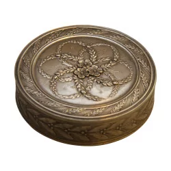 个圆形“rosace”珐琅盒，800 银，法国，20 世纪……