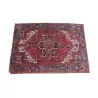 块彩色东方地毯，中央有玫瑰花结，19 世纪末，早期…… - Moinat - 地毯