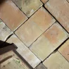 Lot of 40m2 of light terracotta tiles from the region of … - Moinat - Decorating accessories