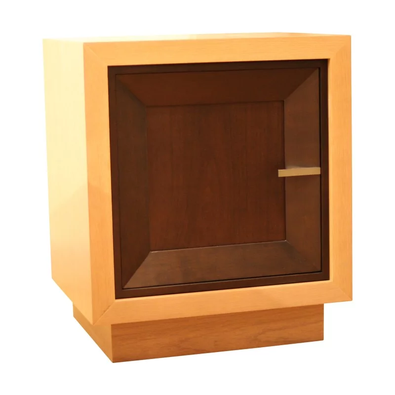 Modern bedside table in ceruse wood with 1 door. - Moinat - End tables, Bouillotte tables, Bedside tables, Pedestal tables