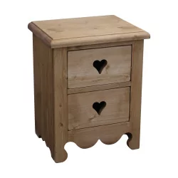 Small bedside table in fir wood with 2 heart-decor drawers.
