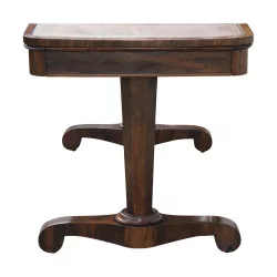 张带哈瓦那皮革台面的英式桃花心木办公桌和……