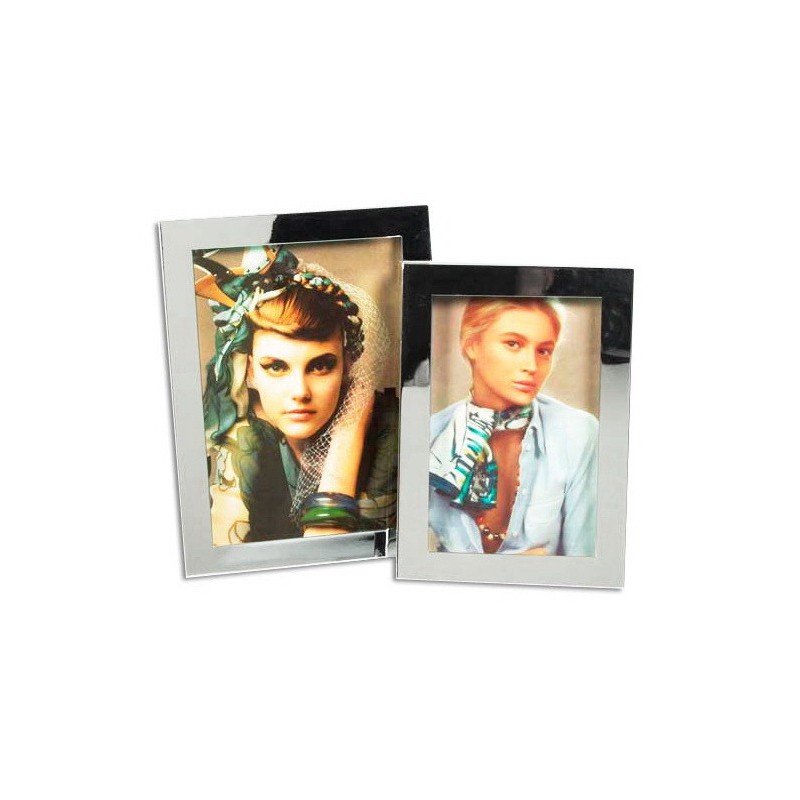 Cadre à photo petit modèle (10x15 cm) en métal argenté. - Moinat - Accessoires de décoration Cadre à photo petit modèle (10x15 cm) en métal argenté. - Moinat - Accessoires de décoration
