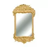 Зеркало в стиле Людовика XV из дерева, позолоченное чистым золотом, с богатой резьбой… - Moinat - Зеркала