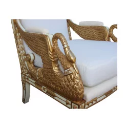 Bergère “Swans” in white with traditional filling,