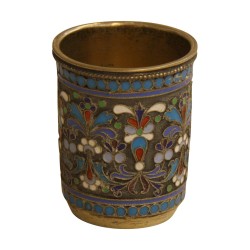 Gobelet en argent dans le goût de Fabergé. Russie, fin 19ème …