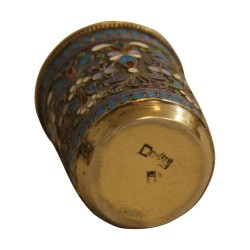 Gobelet en argent dans le goût de Fabergé. Russie, fin 19ème …