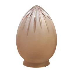 个用于枝形吊灯的“太阳大小的鸡蛋”玻璃球，来自……